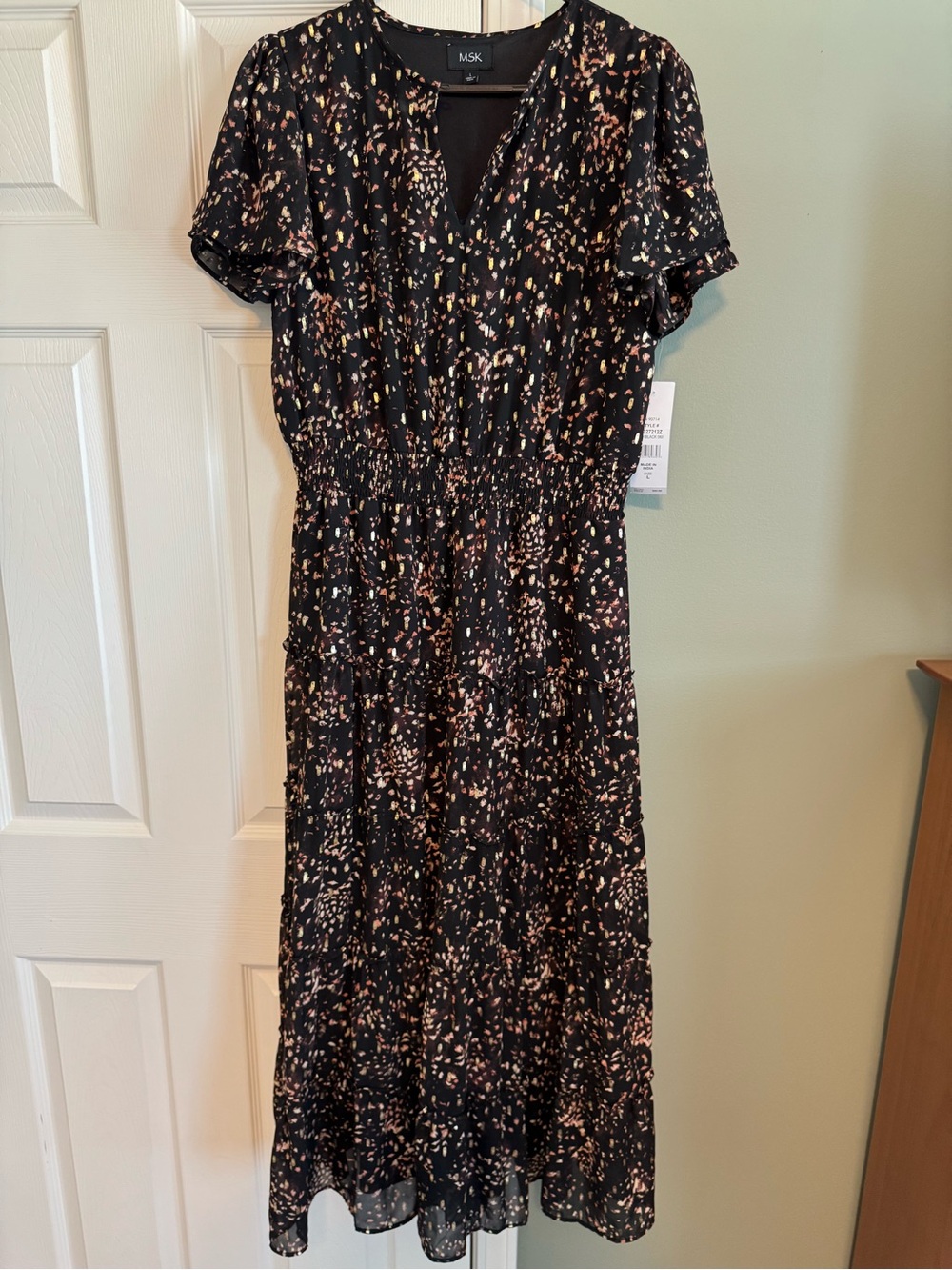 MSK Black/Gold Abstract Chiffon Dress